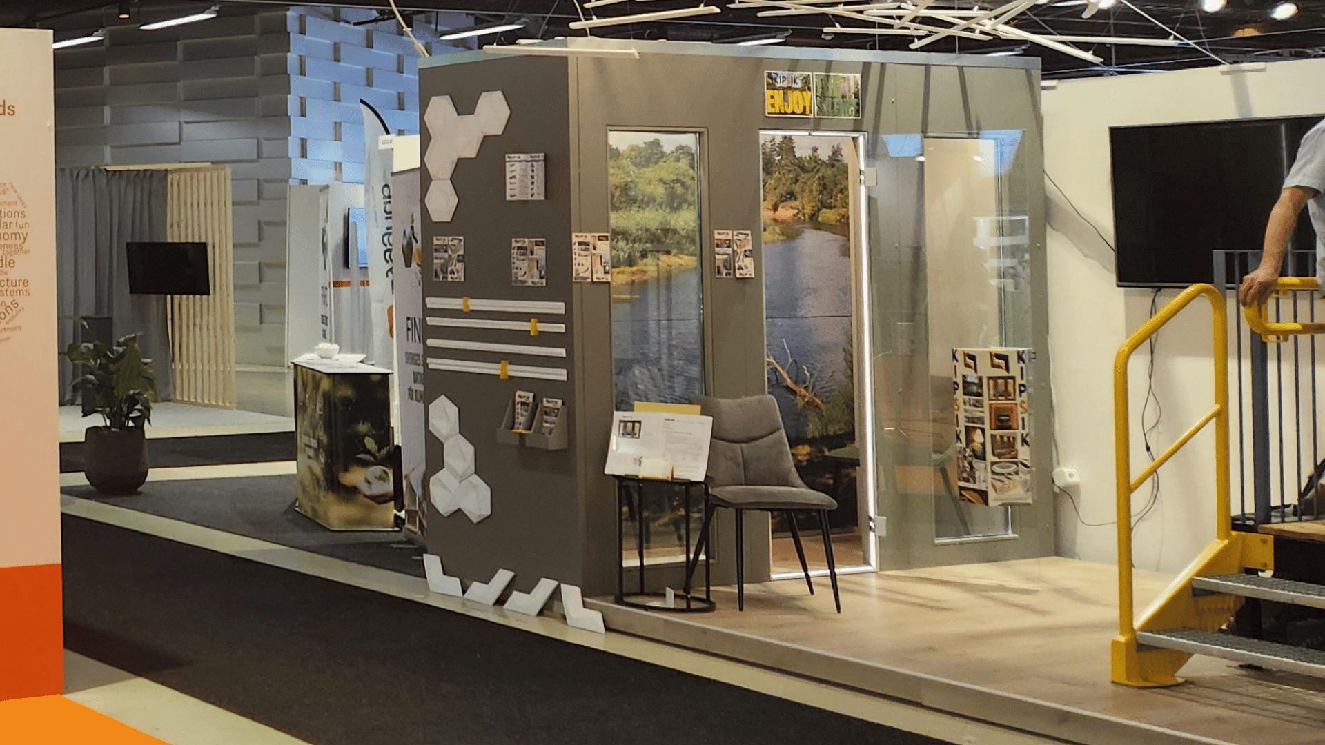 Minitila messuilla Minitila messuilla